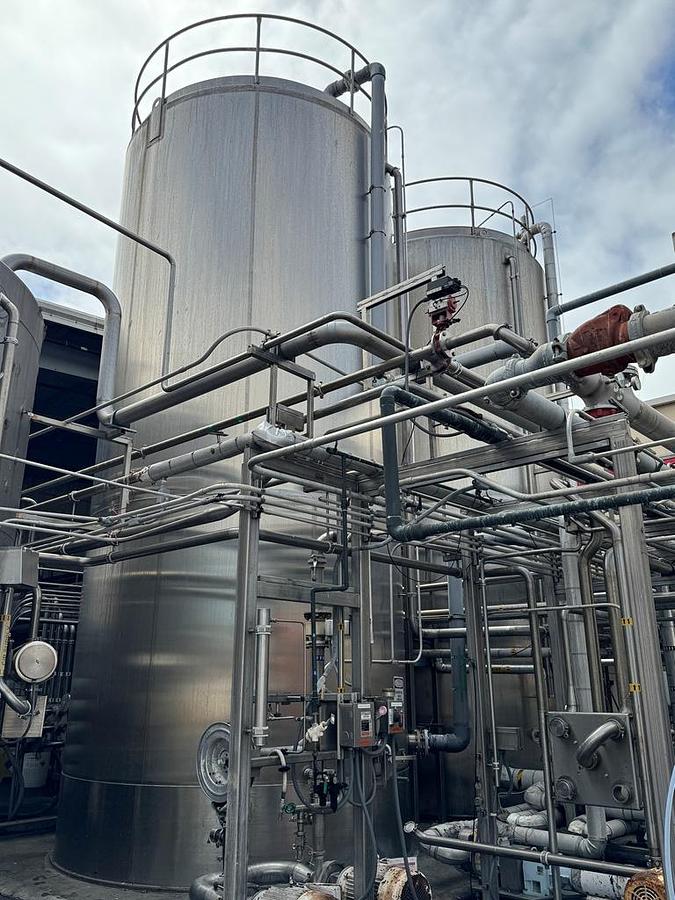 Used Tank, 15,000 Gallon, Feldmeier, Stainless Steel, Vertical Silo, #5991630