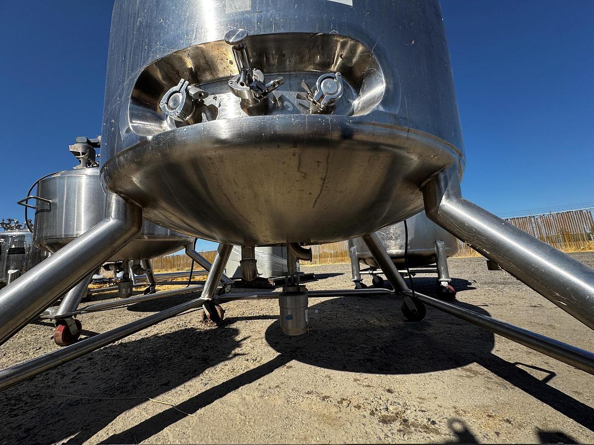 Used Tank, 181 Gallon, 316L Stainless Steel, Full Vacuum, Jacketed, Agitated, 32 PSI, #5991496