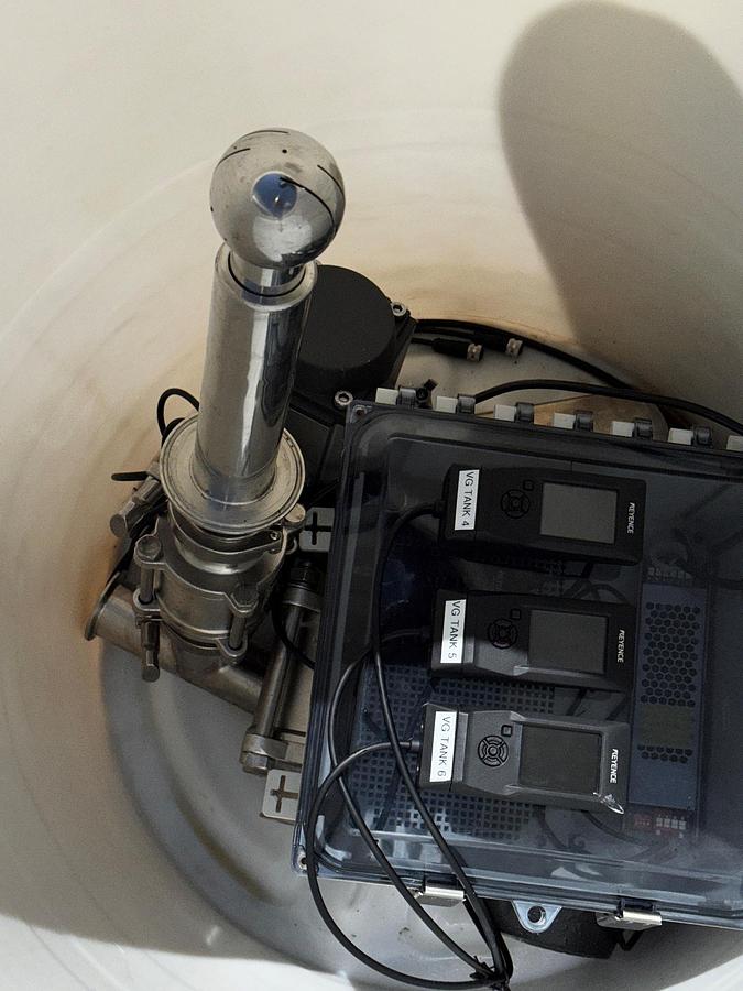 Used Tank, 6,870 Gallon (26,000 Liter), 7' Diameter, Stainless Steel, Vertical #5991376