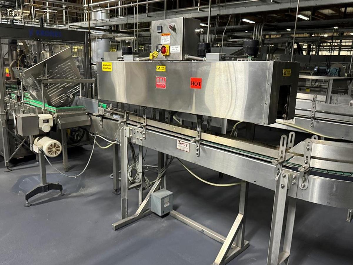 Used Bottling Line, 400 BPM, US Bottlers Filler, Krones Labelers, Fuji Intersleeve, Kisters Packer, #5991610