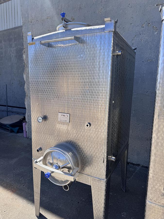 Used Tank, 529 Gallon, Stainless Steel Tote Tank, 48" x 48" Qty. - 2, #5991807