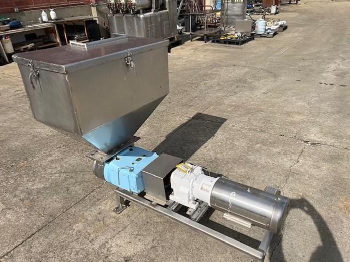 Used Pump, Positive, Waukesha, Model 224, 10 HP, Rectangular Flange, Feed Hopper #S745409