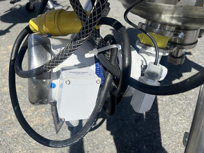 Used Reactor, 25 Gallon (100 Liters), Hastelloy, Jacketed, Agitated #S745445