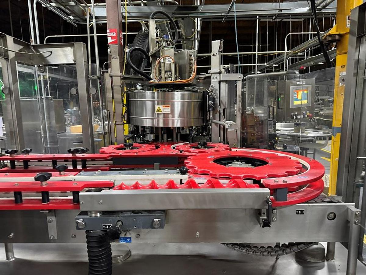 Used Bottling Line, 400 BPM, US Bottlers Filler, Krones Labelers, Fuji Intersleeve, Kisters Packer, #5991610