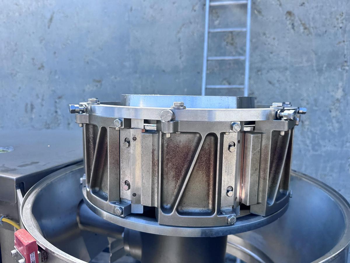 Used Slicer, CC-D Slicer, Urschel, Stainless Steel, Elevated Discharge, #