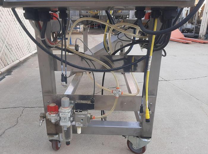 Used Filler, Pouch, Dura-Pack, Mdl M7S, S/st, 15 BPM #S744945