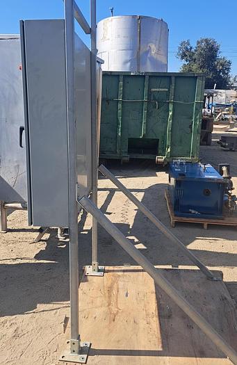 Unused Shredder, 30 HP, 23" x 42" Chamber, 48" Sweco Screener, #5533735