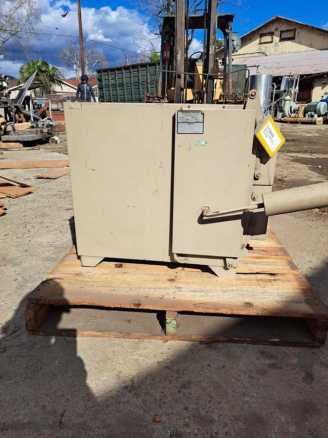 Used Furnace, Kiln, Thermolyne, Mdl FA1748, 17-1/2"l x 9-1/2"w #C735492