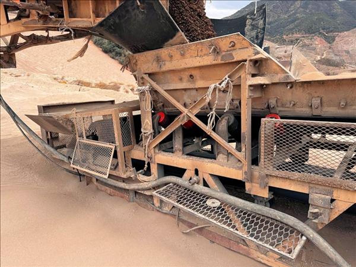 Used Conveyor, Belt, 115' L Grasshopper Conveyors in 36" and 42" Width, Offered in Multiples of 6 Conveyors, NOT Individually #5991382