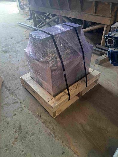 Used Tunnel, Shrink, Axon, Mdl EZ-24-BR, 8" X 7" Neck Band, #S742696