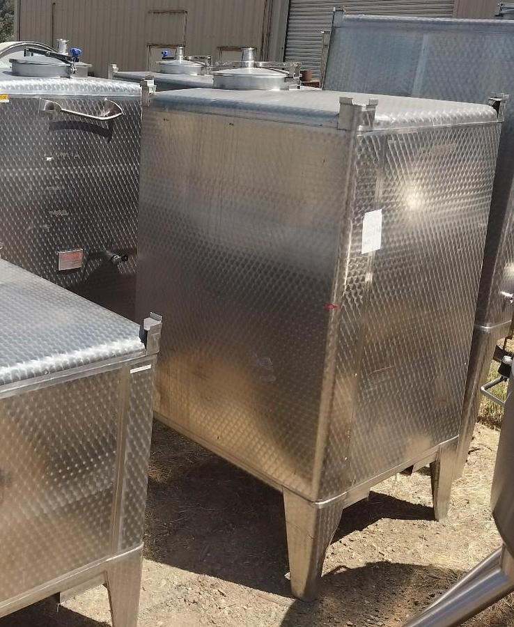 Used Tank, 529 Gallon, Stainless Steel Tote Tank, 48" x 48" Qty. - 4, #5991807