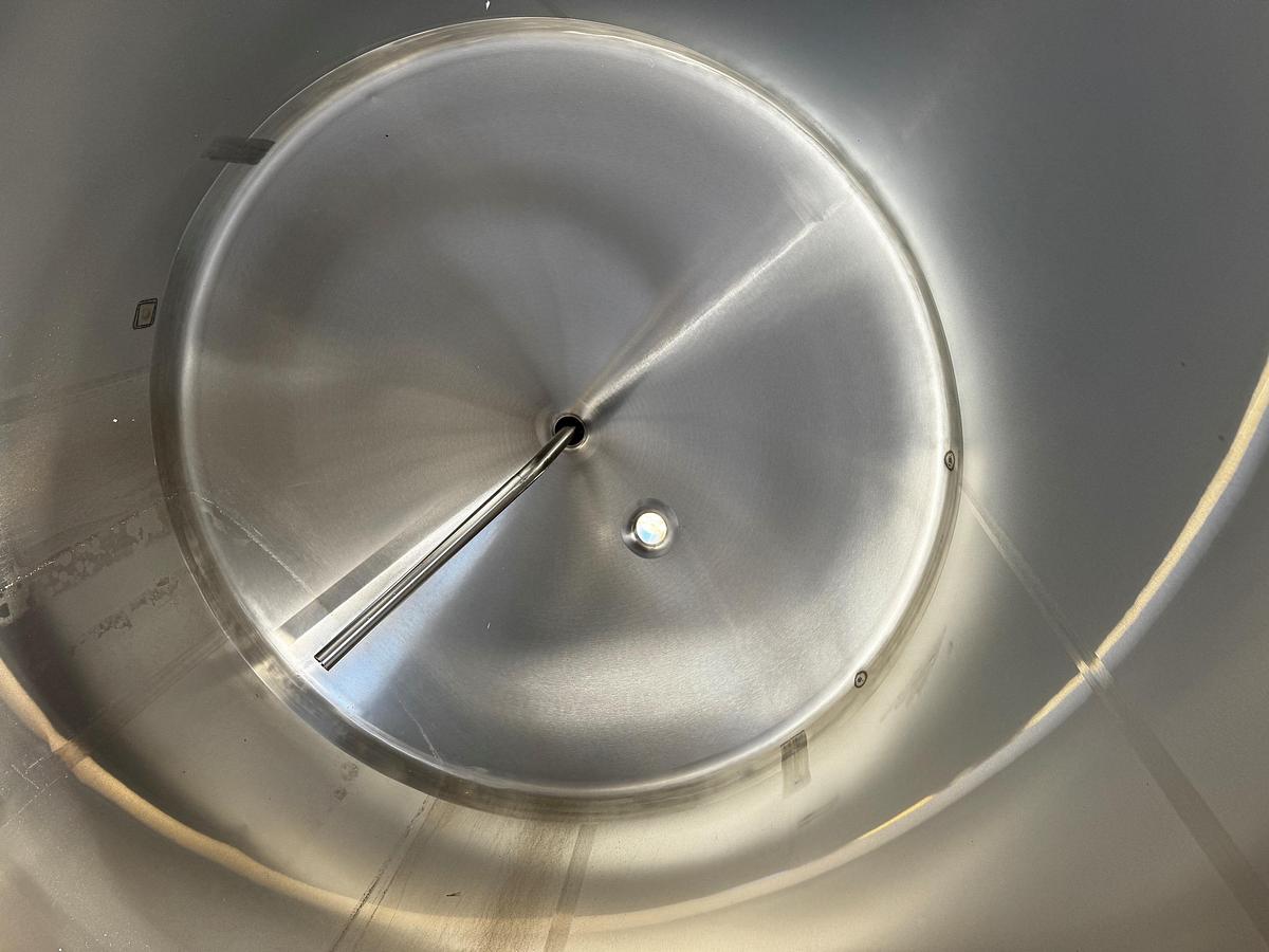 Used Tank, 1,500 Gallon, Stainless Steel, Vertical, Cherry-Burrell #5991406