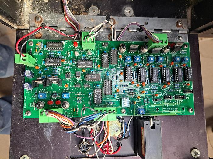 Used Labeler, Pressure Sensitive, Versapply, Mdl 9100L-40 #C450010