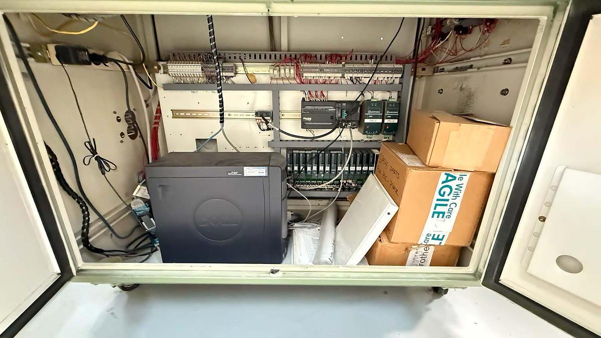 Used Autoclave, 46.75" x 110", 220 PSI, Electrically Heated, Melco Steel, #5991523