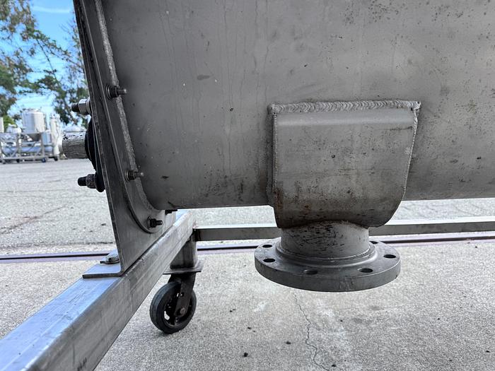 Used Hopper, 50 CF, Stainless Steel, Auger Discharge, #5990981