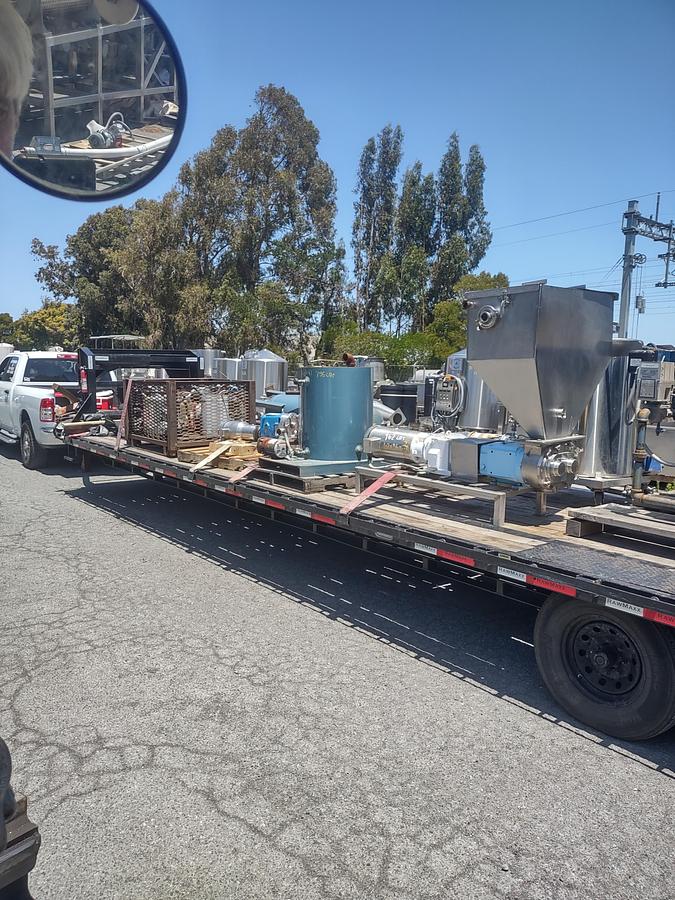 Used Pump, Positive, Waukesha, Model 224, 10 HP, Rectangular Flange, Feed Hopper #S745409