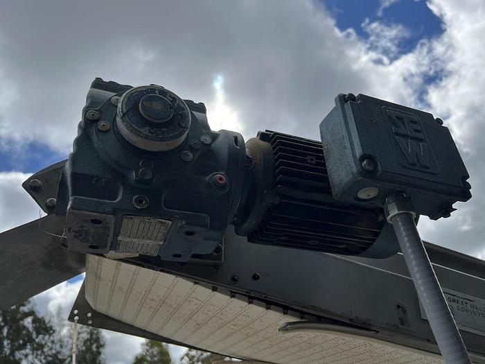 Used Conveyor, Belt, 14" x 19'6", Stainless Steel, Variable Speed, Incline #S744620