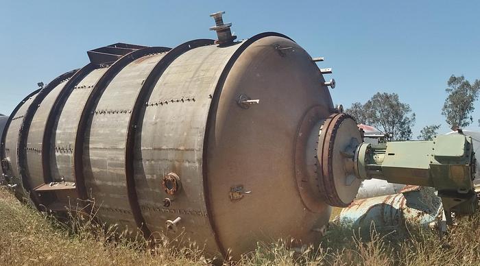 Used Tank, 8,000 Gallon, 316 ELC Stainless Steel, Agitated, Cone Bottom, 15 PSI/FV