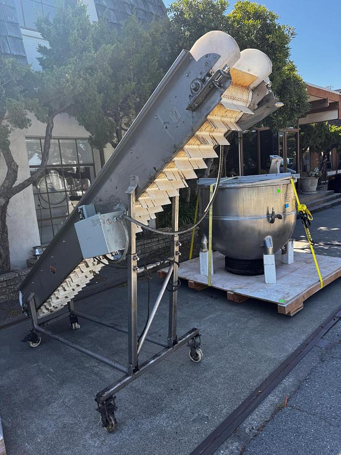 Used Conveyor, Belt, 11.75” x 12’, Incline, VWM, Cleated Belt, Stainless Steel, #5991417