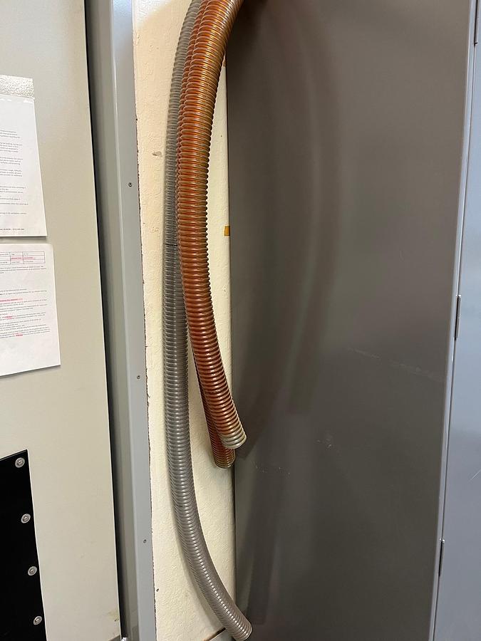 Used Conveyor, Pneumatic, PNEU-CON, 60 PSI, 304 Stainless Steel, 2" Outer Diameter #5991385