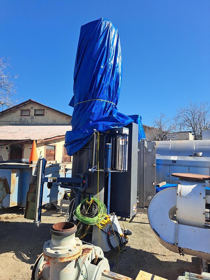 Used Wrapper, Pallet, Automatic, Lantech QLA, 92" Wrap Height, 25' Powered Conveyor, #5991667