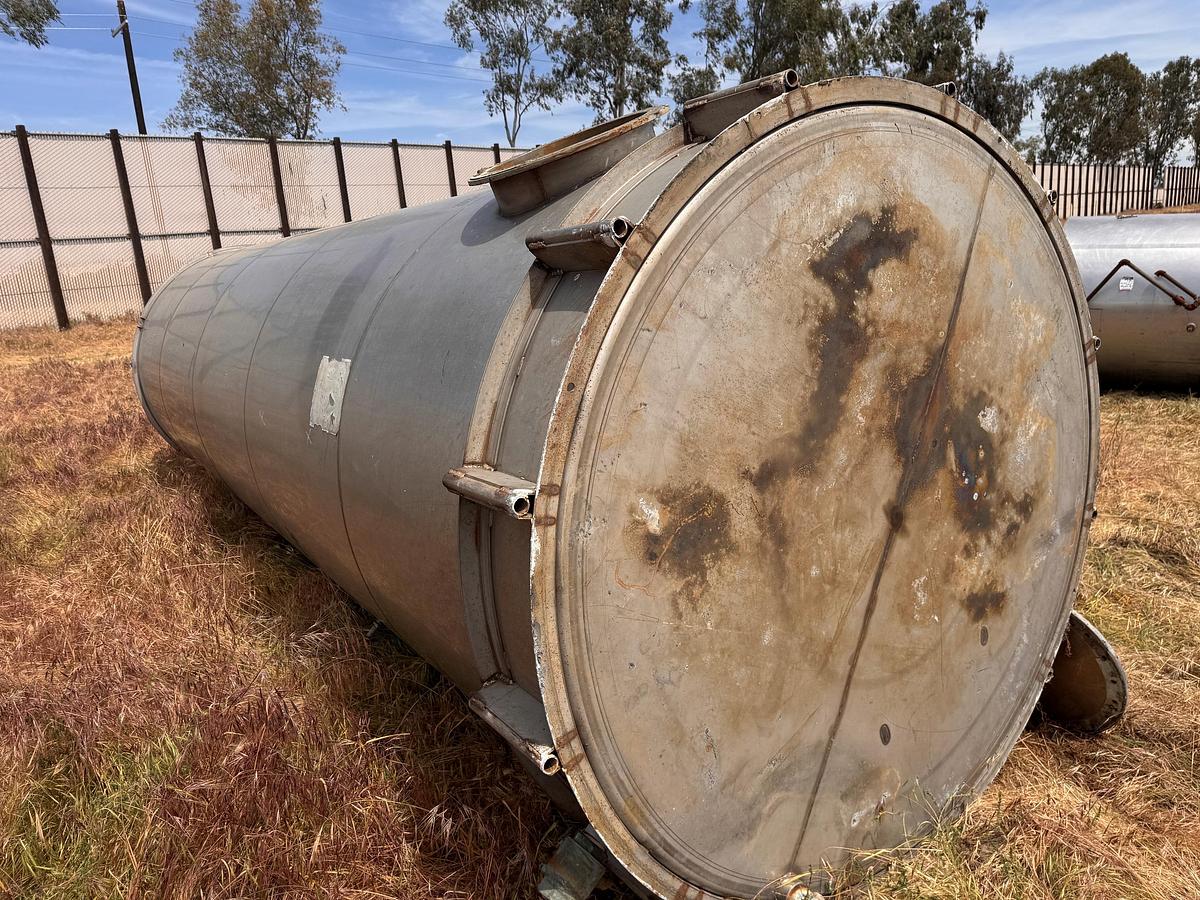 Used Tank, 4,200 Gallon, Stainless Steel, 6' Dia x 20' H, Valley Foundry, UL rated, #5991326