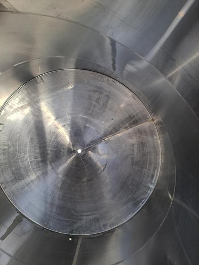 Used Tank, 6,000 Gallon, 304 Stainless Steel, 10' x 10'6", Dish Bottom, #5991367