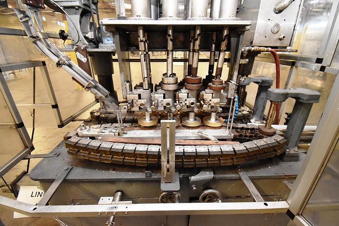 Used Capper, Resina, Spindle Capper, Screw Capper, Cap Feeder #5991087