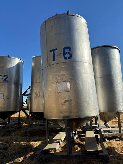 Used Tank, 750 Gallon, 316 Stainless Steel, Cone Bottom, #5991022