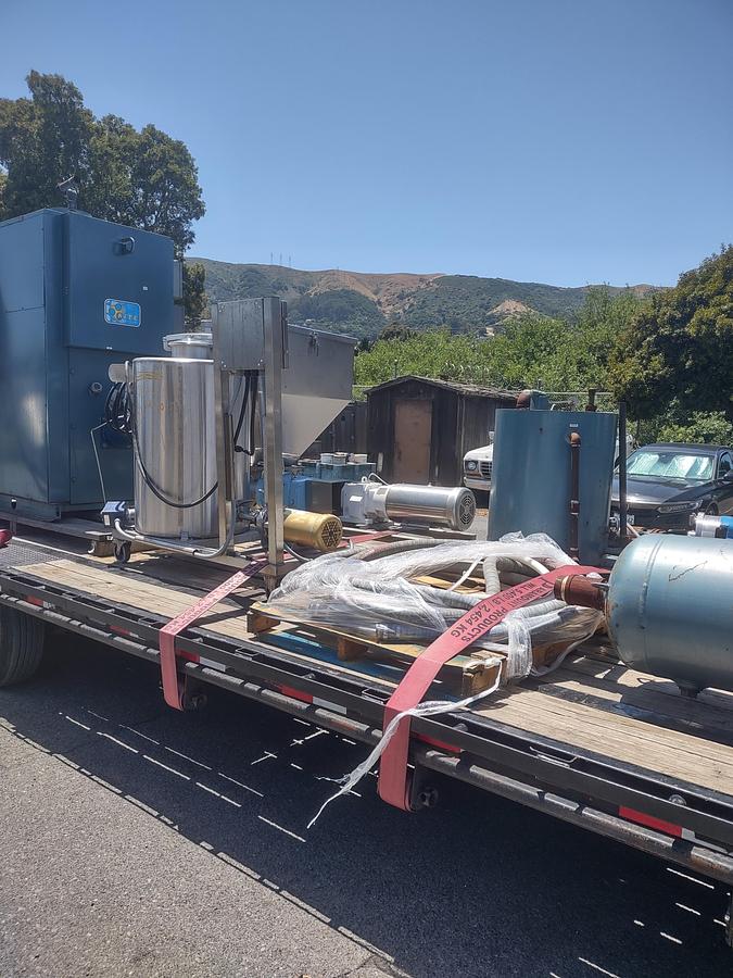 Used Pump, Positive, Waukesha, Model 224, 10 HP, Rectangular Flange, Feed Hopper #S745409