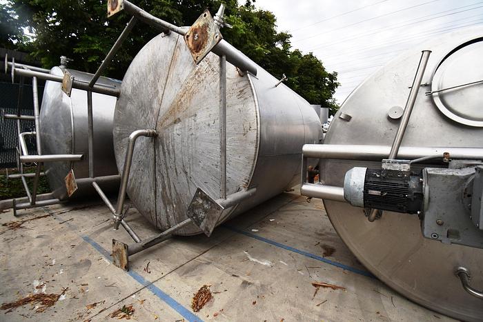 Used Tank, 6,500 Gallon, Stainless Steel, Dish Bottom, Legs, #5990997