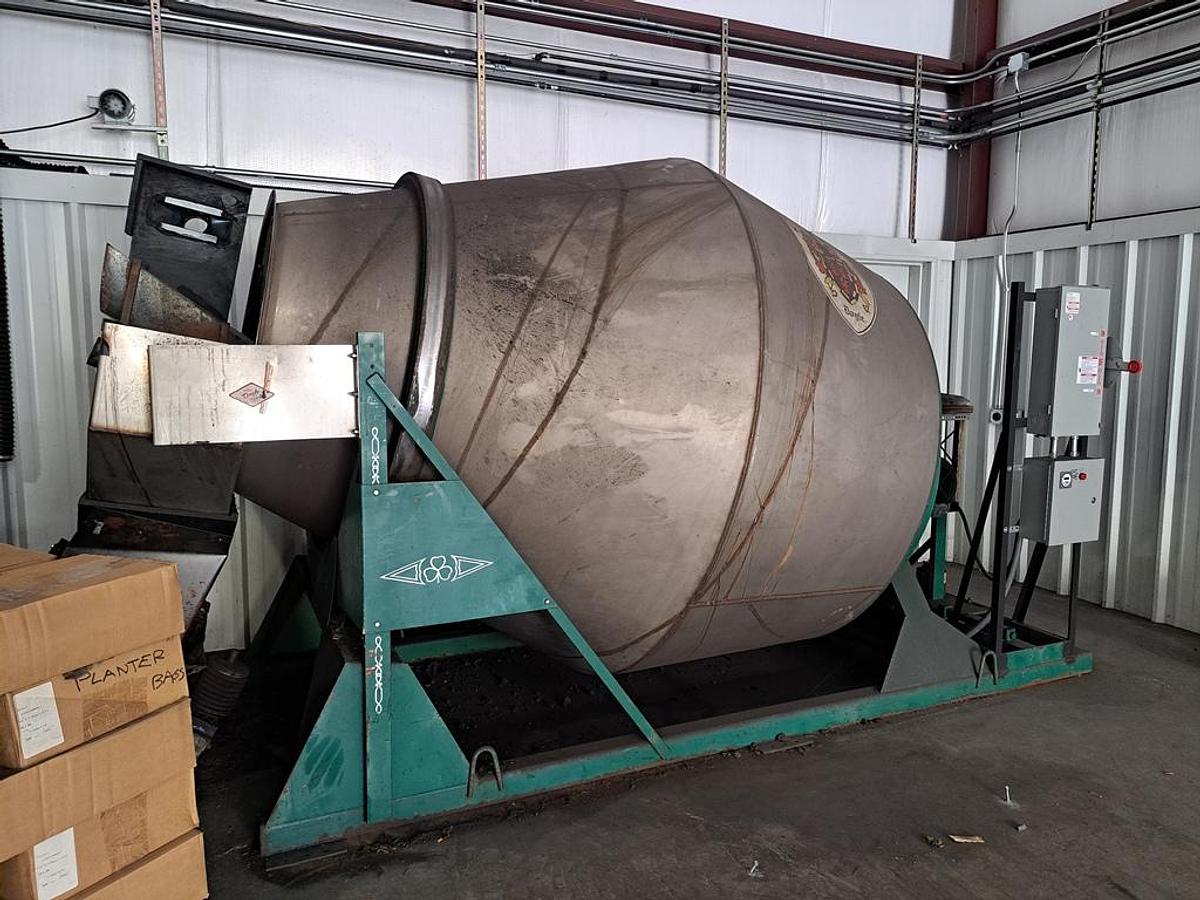 Used Mixer, Rotary, 5-Ton, Stainless Steel, Doyle Mfg. #5991774