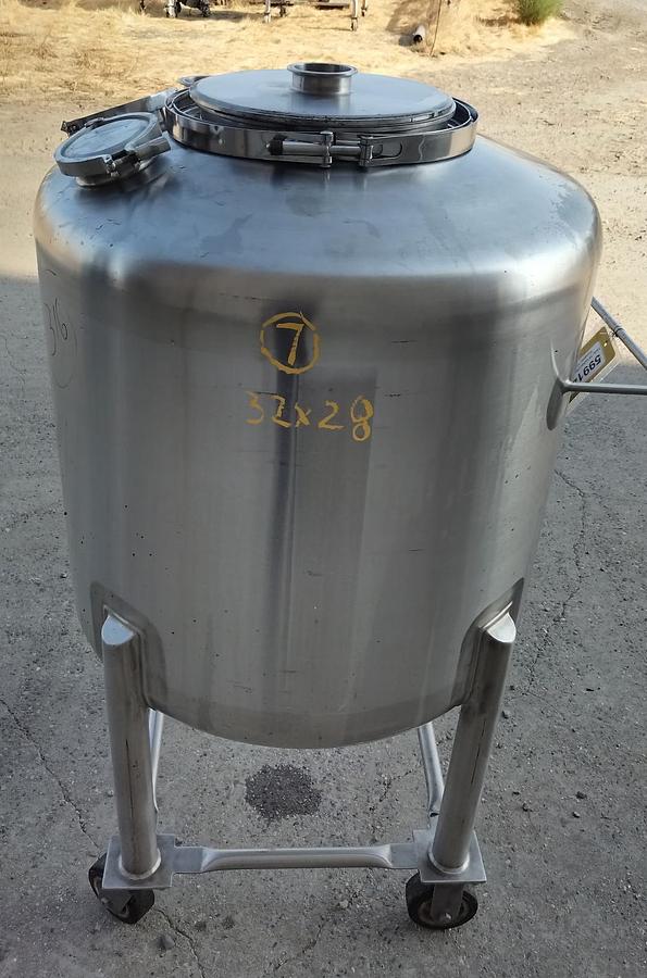 Used Tank, 79 Gallon (300 Liter), Walker, Portable, 316L Stainless, #5991460