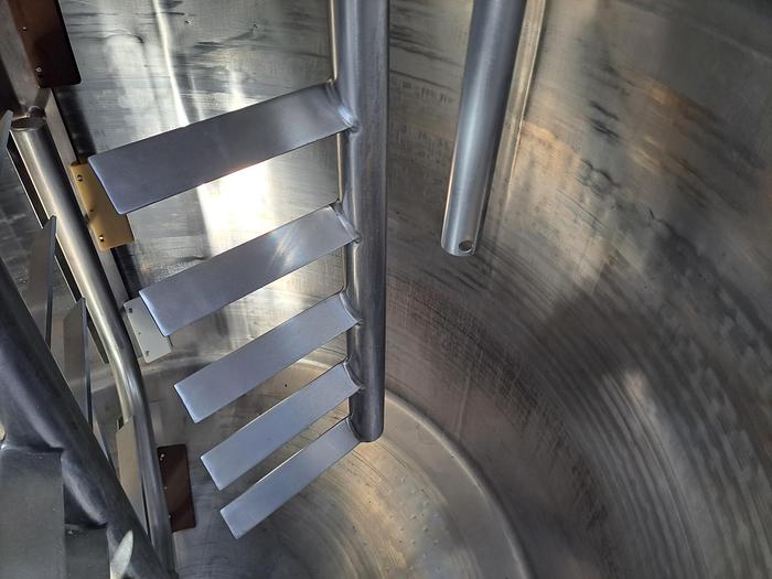 Used Tank, 1,000 Gallon, Scrape Agitated, Jacketed, APV Crepaco #S745296