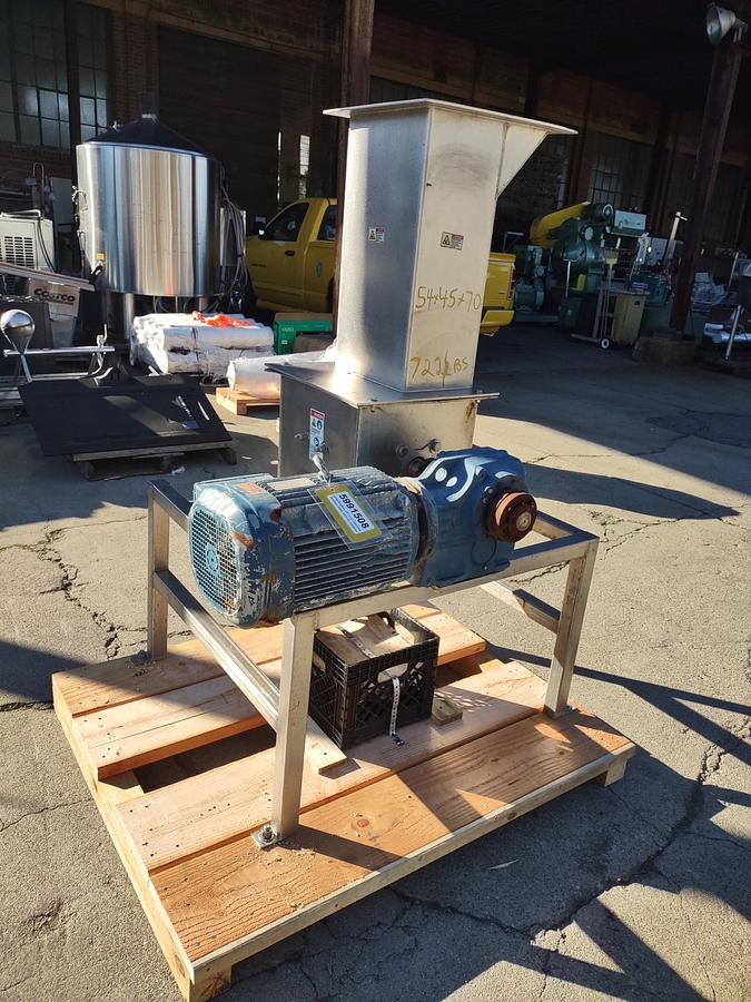 Used Lump Breaker, 15" x 15" Chamber, Stainless Steel, 12.5 HP, Corenco, #5991508