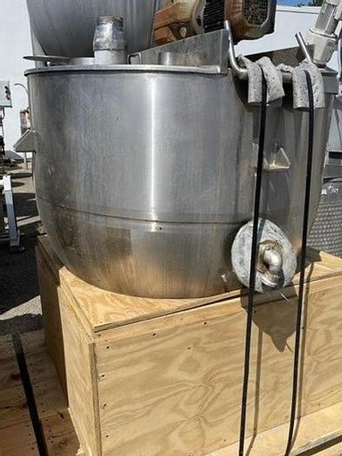 Used Tank, 1,600 Gallon, Stainless Steel, Jacketed, Scrape Surface Agitation, Mueller,#5991920