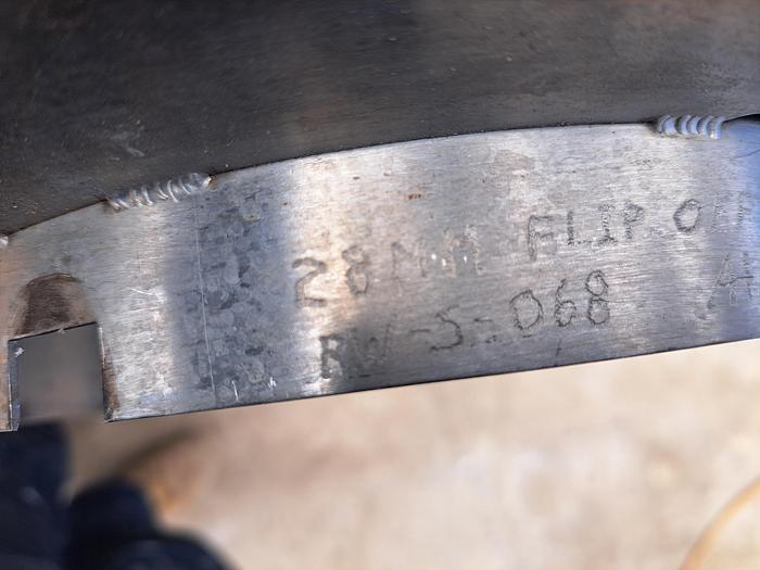 Used Capper, West, Mdl RW500F, 12 Head, Feeder #C739581