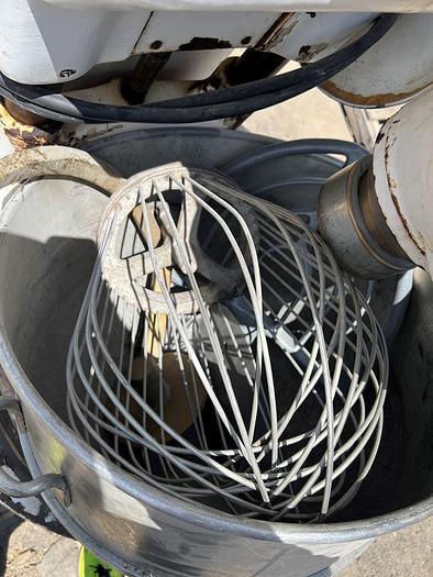 Used Mixer, Planetary, Dough, AMF, 140 Quarts, Carbon Steel #C745221