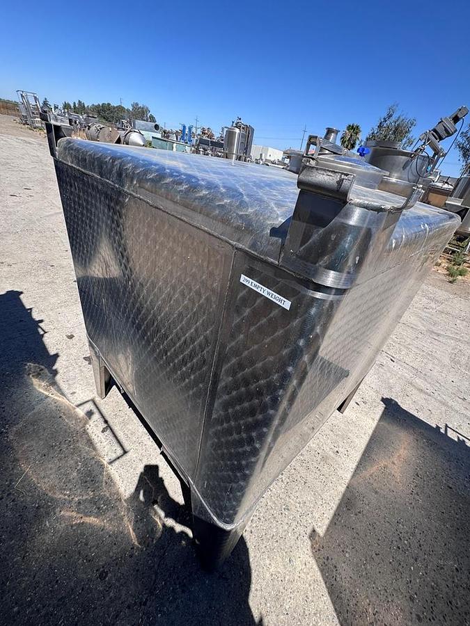 Used Tank, 264 Gallon, Tote, Stainless Steel, 41" x 47" x 32",  Wine storage, Qty. - 2, #5991809