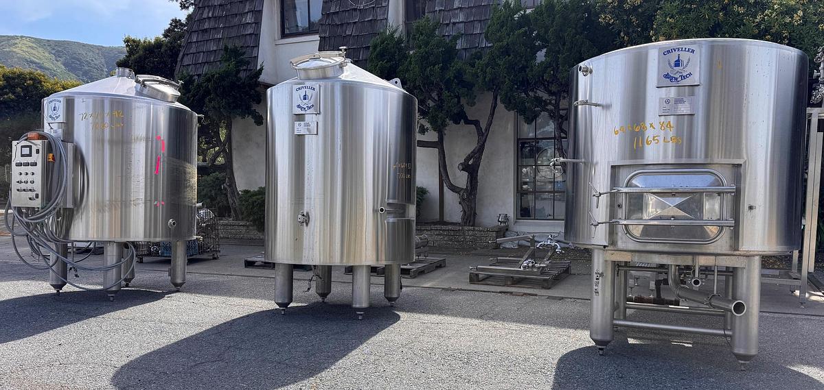 Used Tank, 375 Gallon, 304 Stainless Steel, Jacketed Fermenter, Criveller, Cone Bottom, #5991399