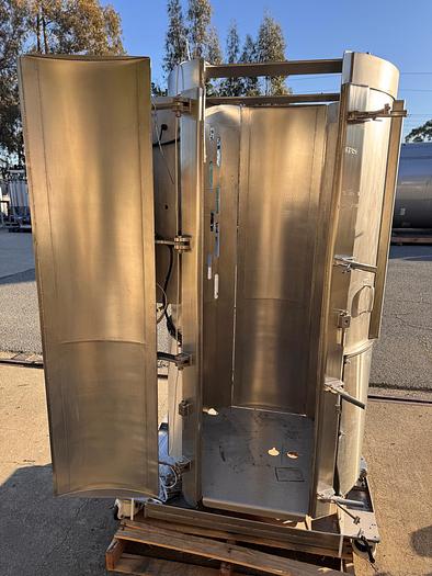 Used Reactor, 264 Gallon (1,000 Liter), Single Use, Stainless Steel, Manufacturer TBD, 38" x 72" Jacketed #5991247