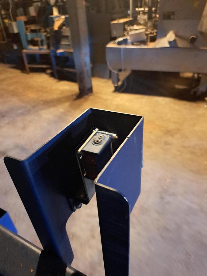 Used Wrapper, Pallet, Automatic, Lantech QLA, 92" Wrap Height, 25' Powered Conveyor, #5991667