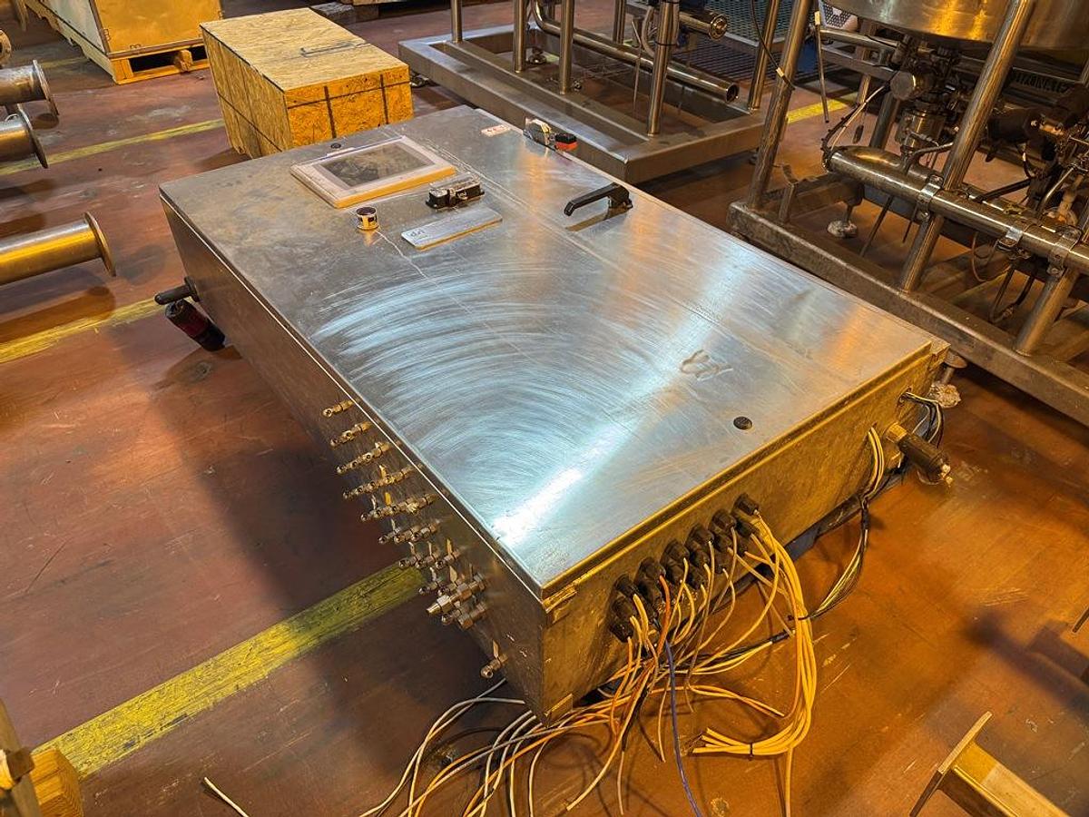 Used PET Bottling & Packaging Line, Krones Contiform 324 Pro, /Capper, Compressors, Process Skids, #5991620