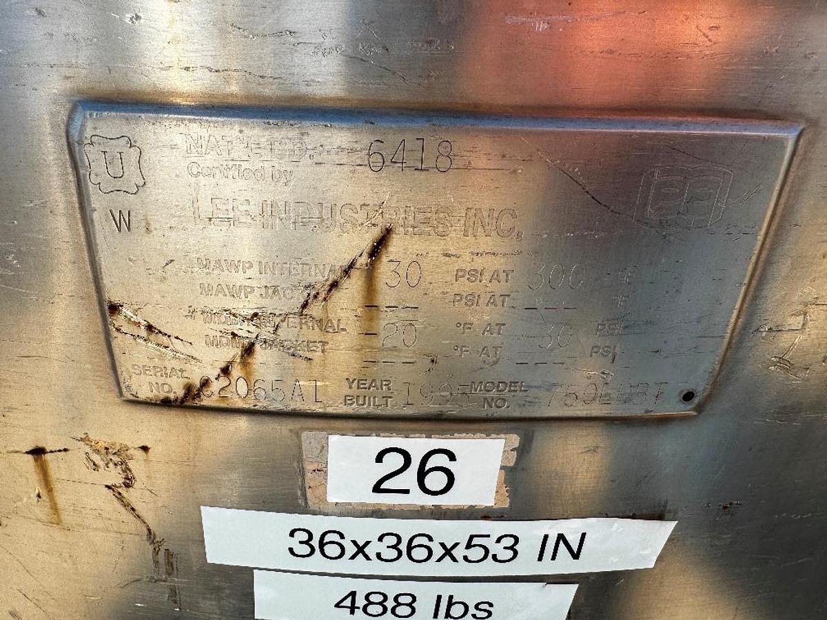 Used Tank, 198 Gallon (750-Liter), 316 Stainless Steel, 30 PSI, Internal Coil, Lee Industries, #5991485