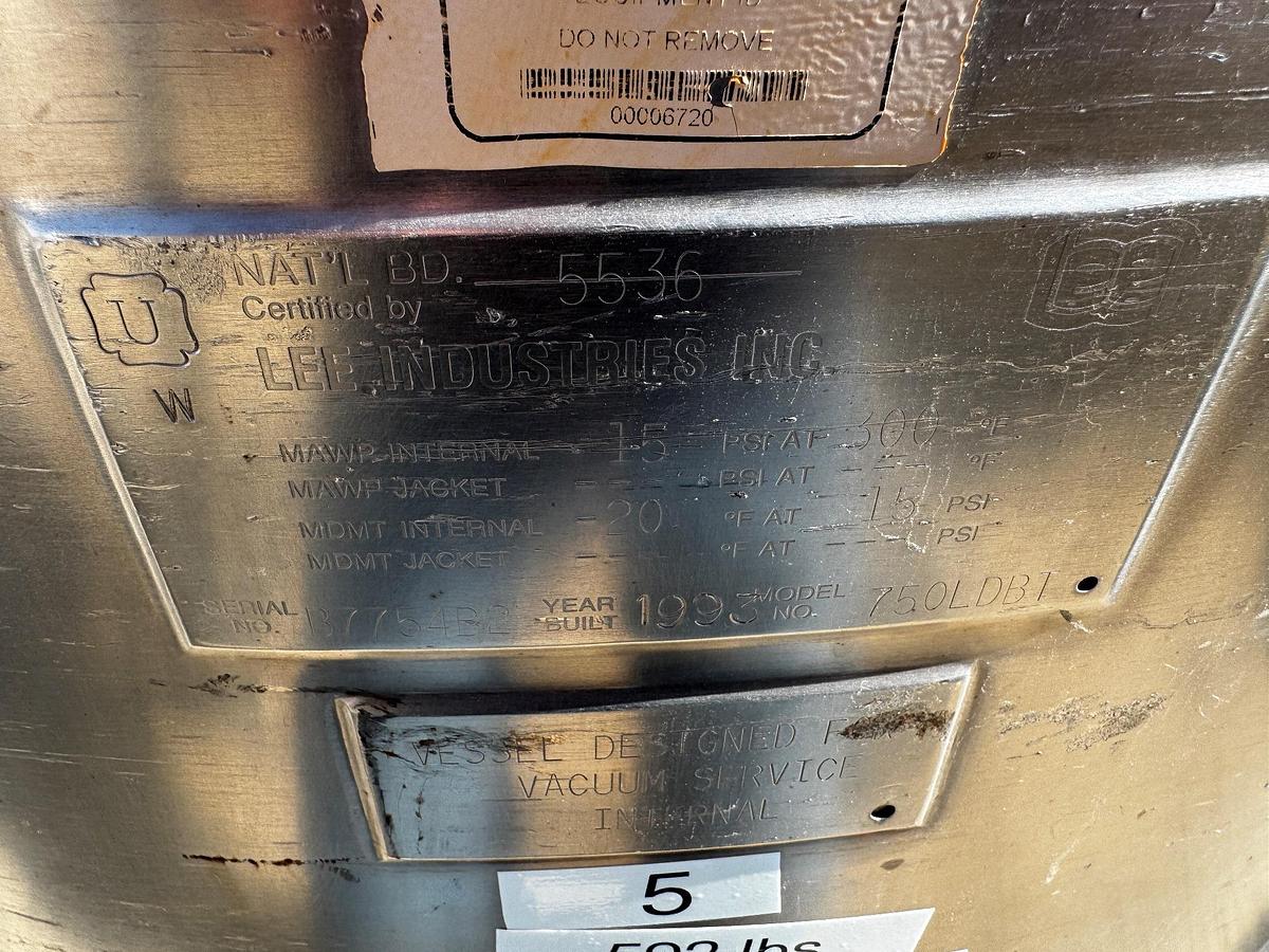 Used Tank, 198 Gallon (750 Liter), Agitated, 316 Stainless Steel, 15 PSI, Lee Industries, #5991486