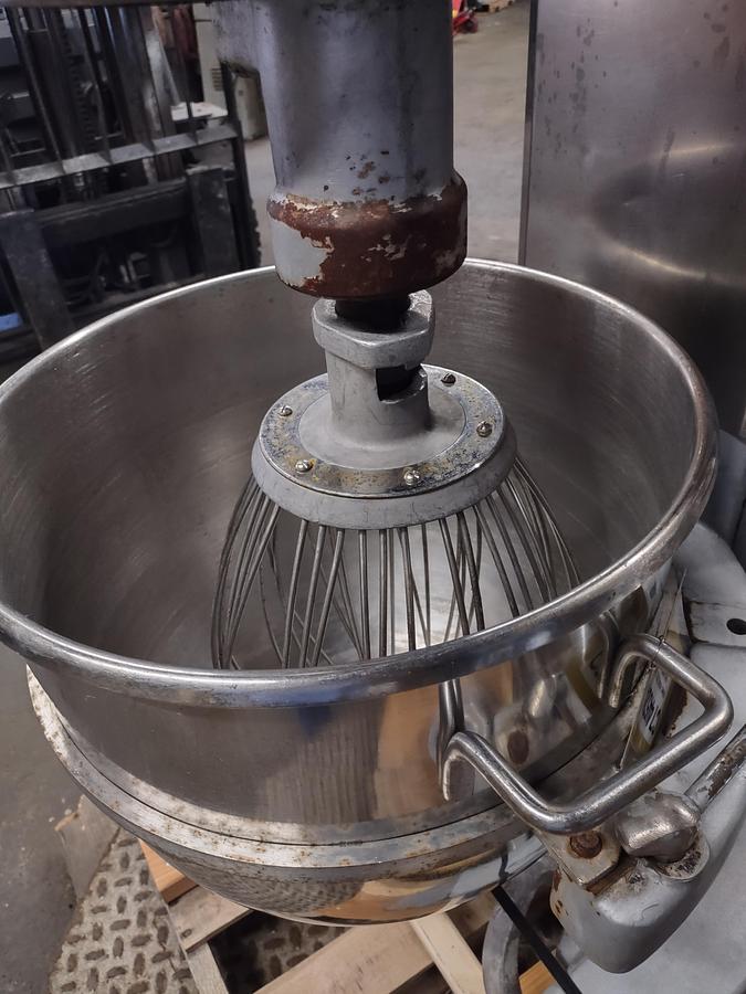 Used Mixer, Hobart, 60 Quart, S/st, Model H600T, 4-Speed #C744524