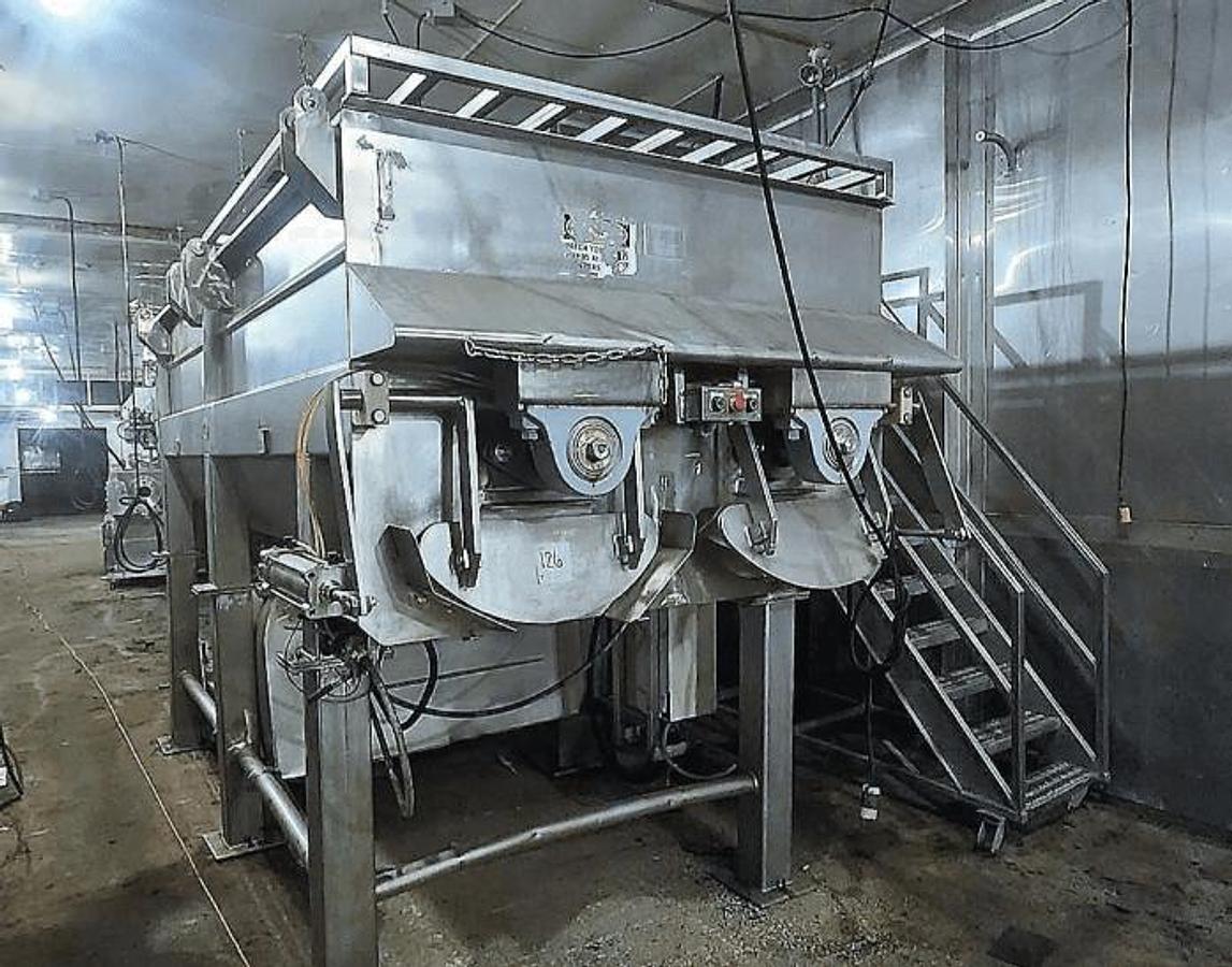 Used Ribbon Blender, 10,000 lb, Rietz RS-33-K5412, Stainless Steel, Dual Discharge, 50 HP, #5991551