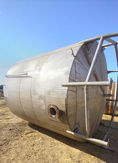 Used Tank, 5,000 Gallon, Stainless Steel, Agitated, 9’8" Diameter #S745310
