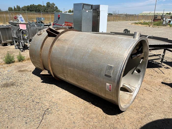 Used Tank, 800 Gallon, 316 Stainless, L&A, Cone Bottom #S745058