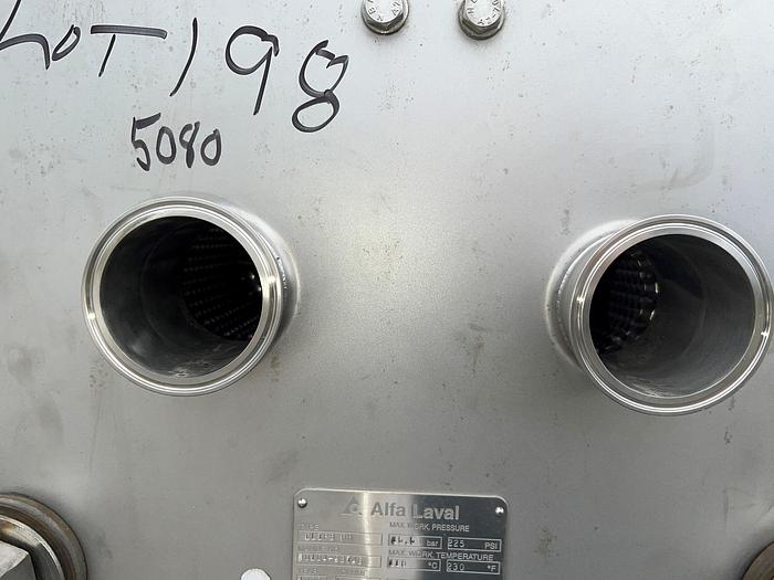 Used Heat Exchanger, Plate, 500 SF, S/st, Alfa Laval, Model CLIP8RH #S744987